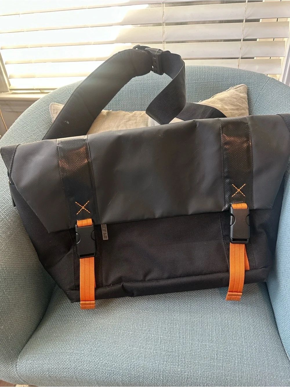 24/7 Traffic Collection – Camera Bag
